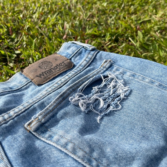 SOLD - Picture 4 of 5